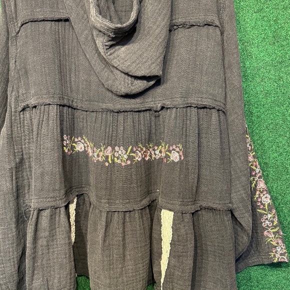 455 NWOT POL Double Guaze Embroidered Hoodie Jacket - Picture 4 of 4